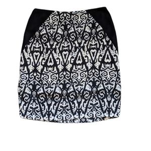 B.P. Collection Mini Skirt Black and White Print size Small